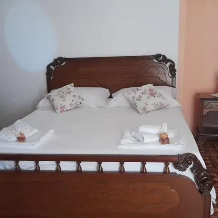 Bed & Breakfast Diamante And Restaurant Trentinara