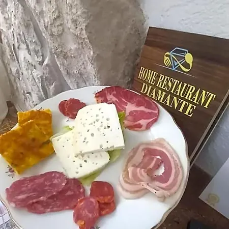 Panzió Diamante And Restaurant 3*